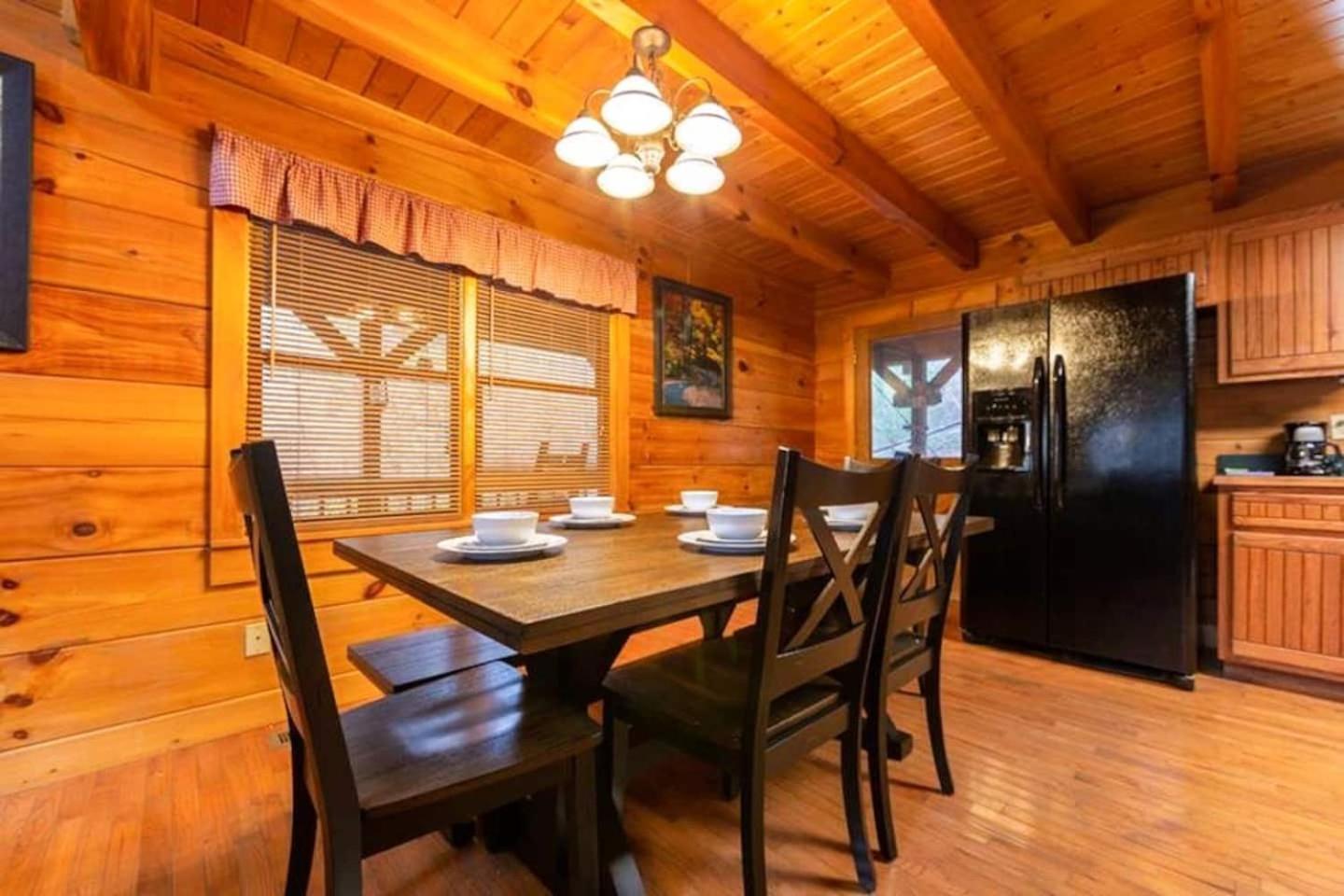 Pigeonforge Cabin Game Roomdog Friendlyhot Tub Pigeon Forge Exteriér fotografie