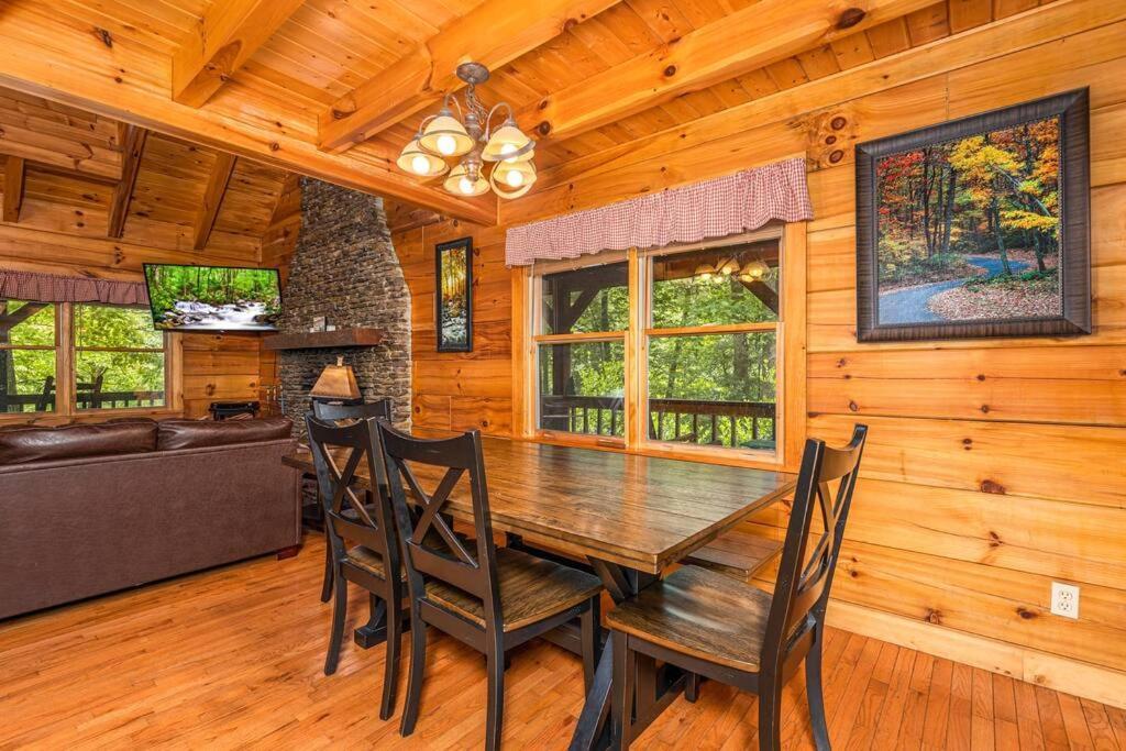 Pigeonforge Cabin Game Roomdog Friendlyhot Tub Pigeon Forge Exteriér fotografie